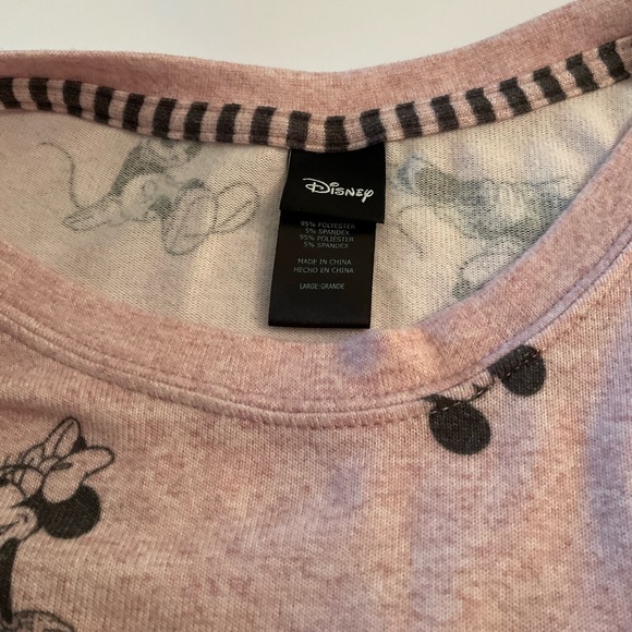 Womens Disney brand “Mickey & Minnie”lounging pajama set - Picture 8 of 10